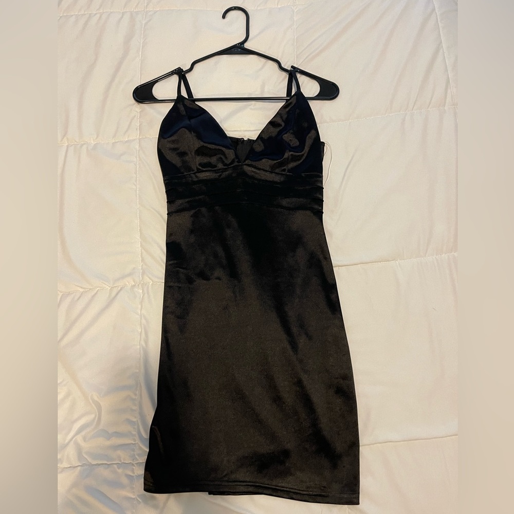 Black dress, size small